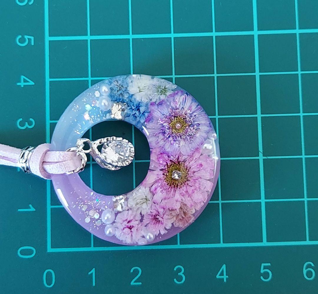 【1708】レジン　マトリカリア　ネックレス　ペンダント　ハンドメイド