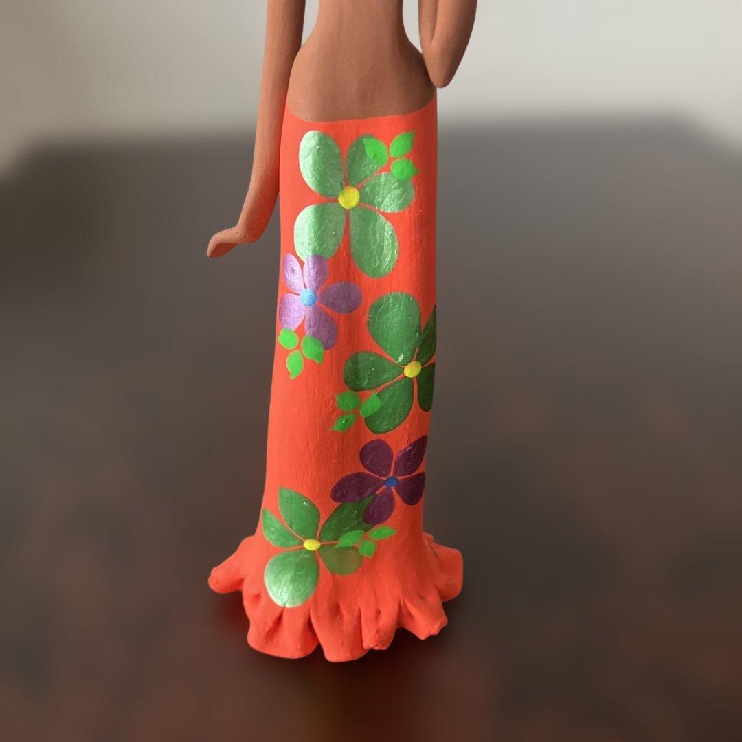 ハンドペイント　陶器　人形　インテリア　エキゾチック　ベネゼイラ