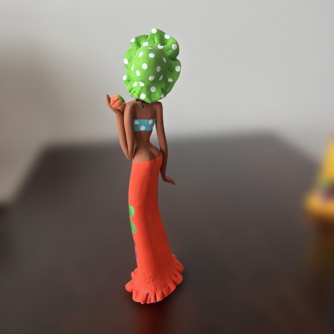 ハンドペイント　陶器　人形　インテリア　エキゾチック　ベネゼイラ