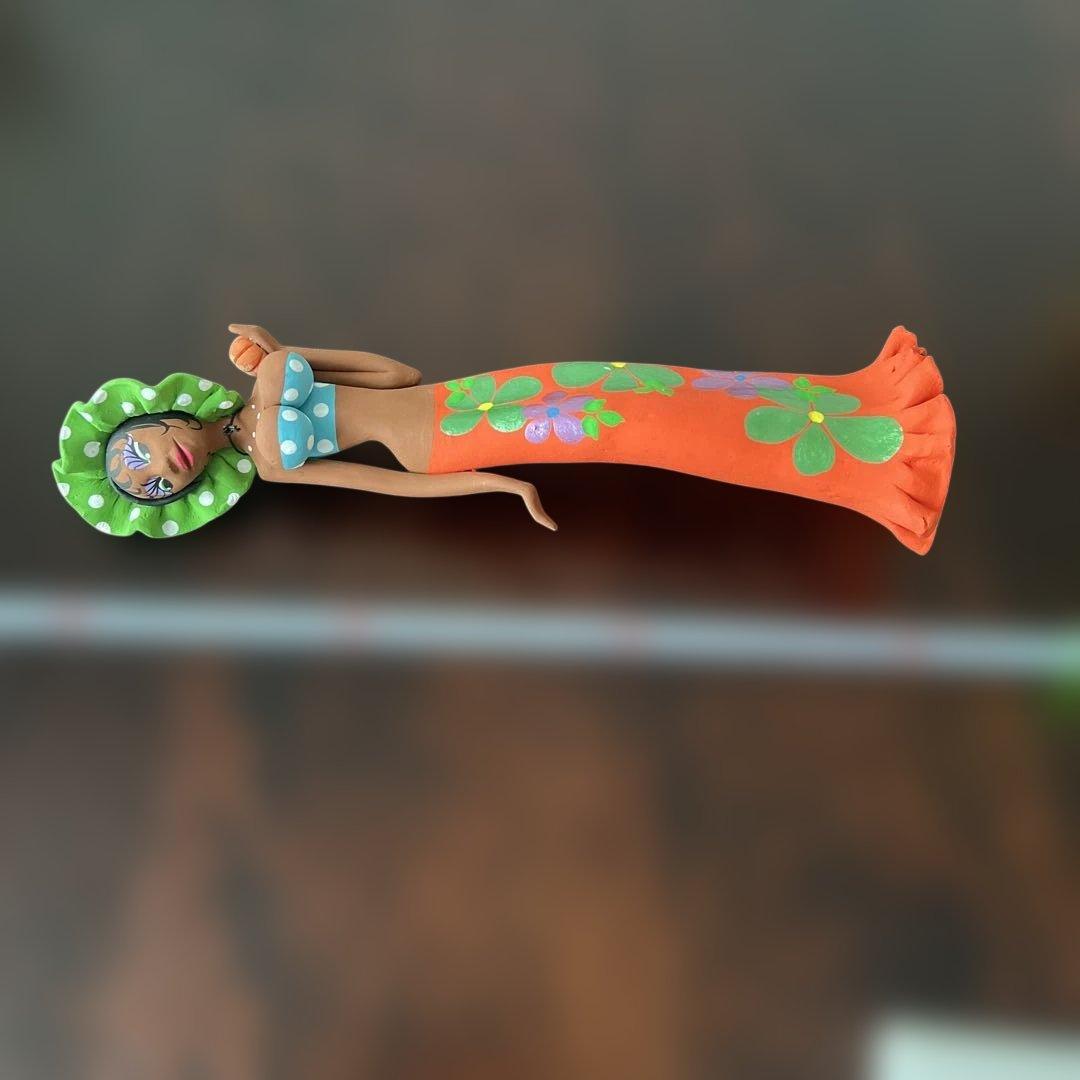 ハンドペイント　陶器　人形　インテリア　エキゾチック　ベネゼイラ