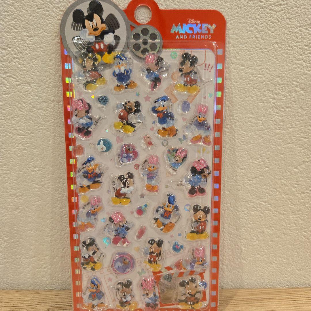 ディズニー 3D立体シール ミッキー・ミニー 海外正規品 - メルカリ