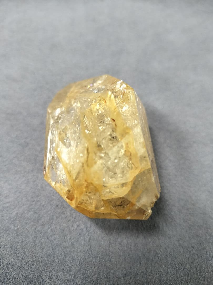 ゴールデン ハーキマーダイヤモンド