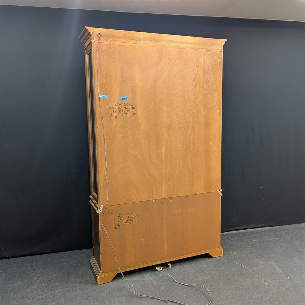 ドレクセルヘリテイジ　飾り棚　キャビネット　リビングボード　キュリオケース