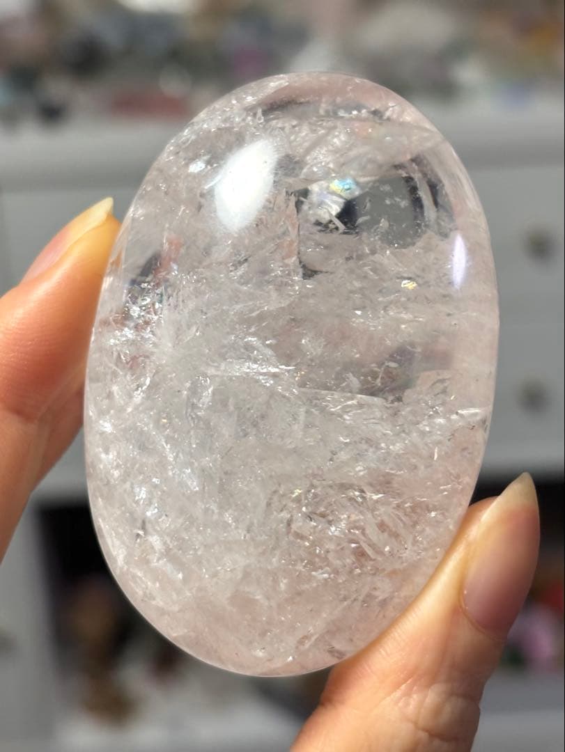 1点再入荷　高品質　ピンククォーツ　ピンクアゼツライト　大きめぷっくりパーム　虹