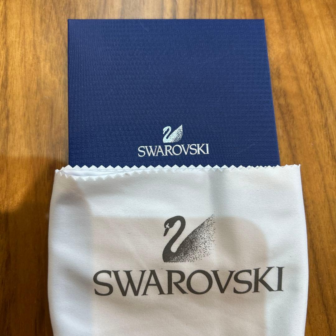 acco スワロスキー　美女と野獣　魔法の薔薇