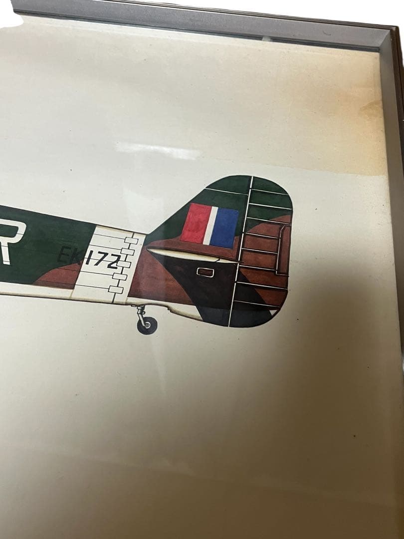 イギリス空軍主力レシプロ戦闘機「スピットファイア」のvectorイラスト画