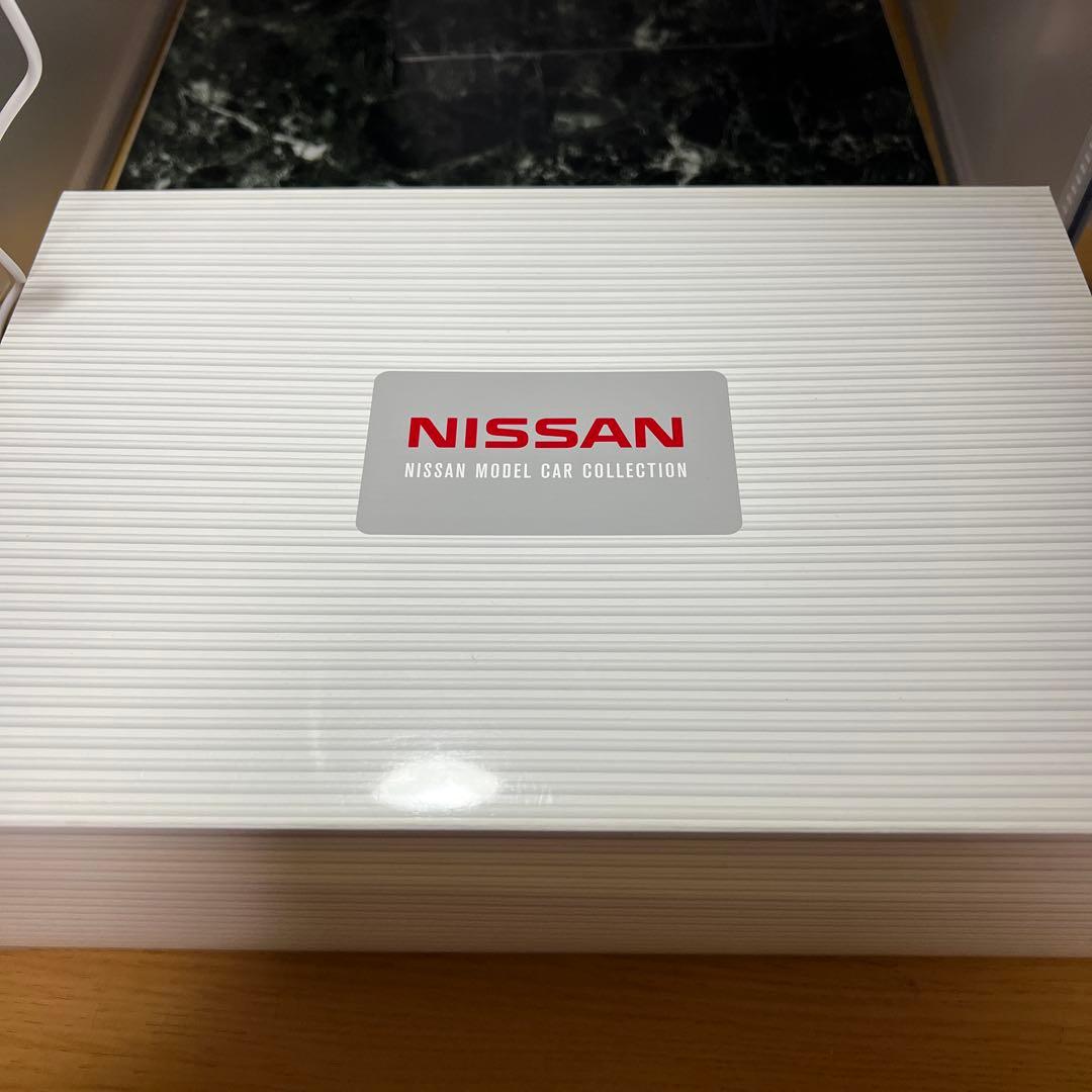 定価42,000円　R35 日産ギャラリーR35 GTR ブラック