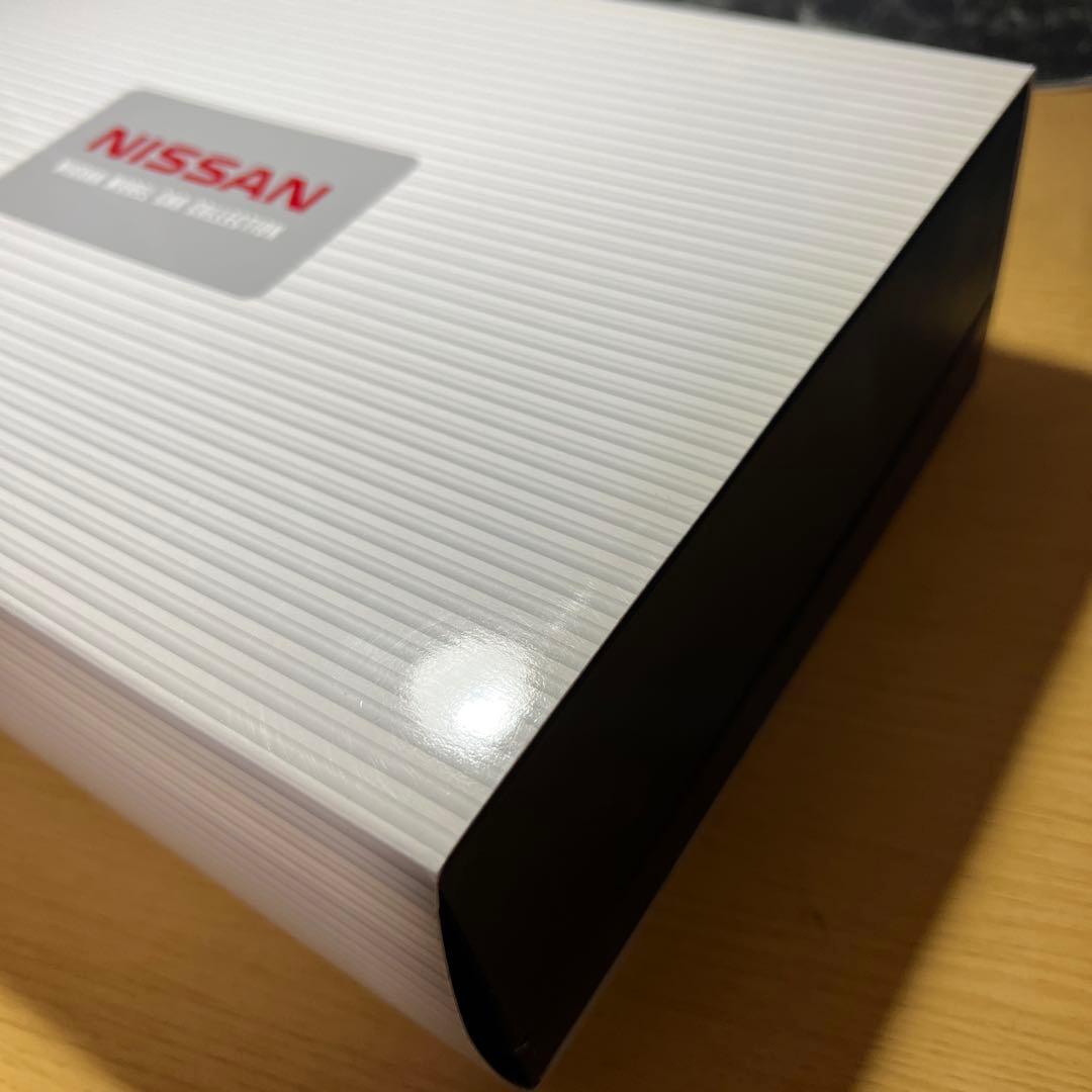 定価42,000円　R35 日産ギャラリーR35 GTR ブラック