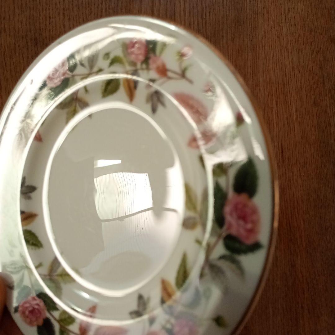 ウェッジウッド　ハザウェイローズ　トリオ　20.5cm　★おまけ15.5cm★