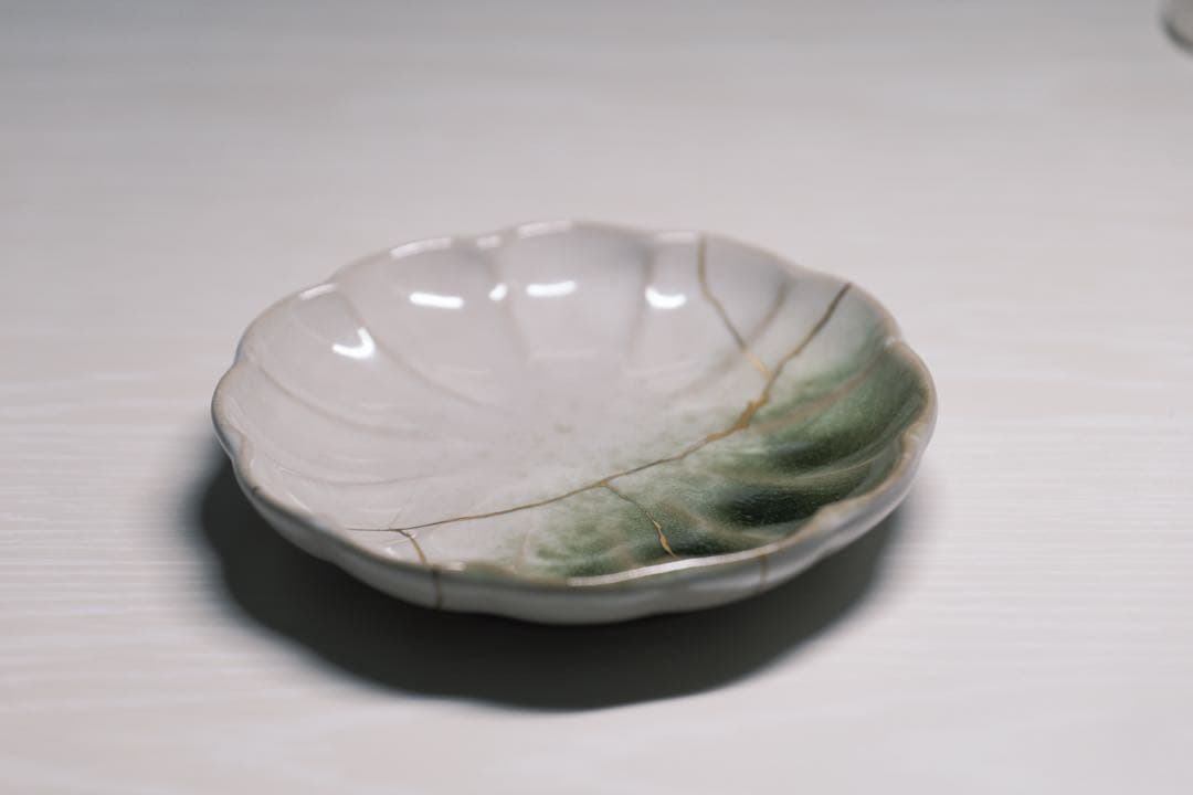 金継ぎ皿