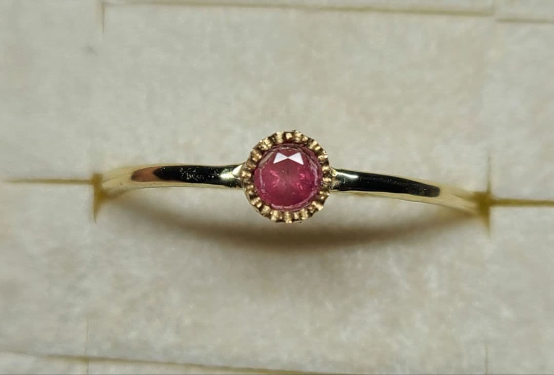 りり★ワーワー鉱山産レッドベリル★リング、ペンダントトップオーダーページ