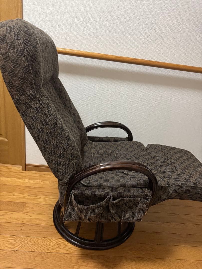 リクライニングチェア　オットマン付き　360度回転