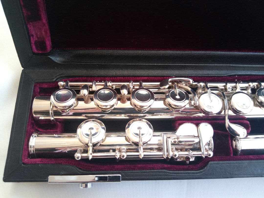 ◇フルメンテ済◇極上品◇【総銀製】ヤマハフルートハンドメイド YFL63