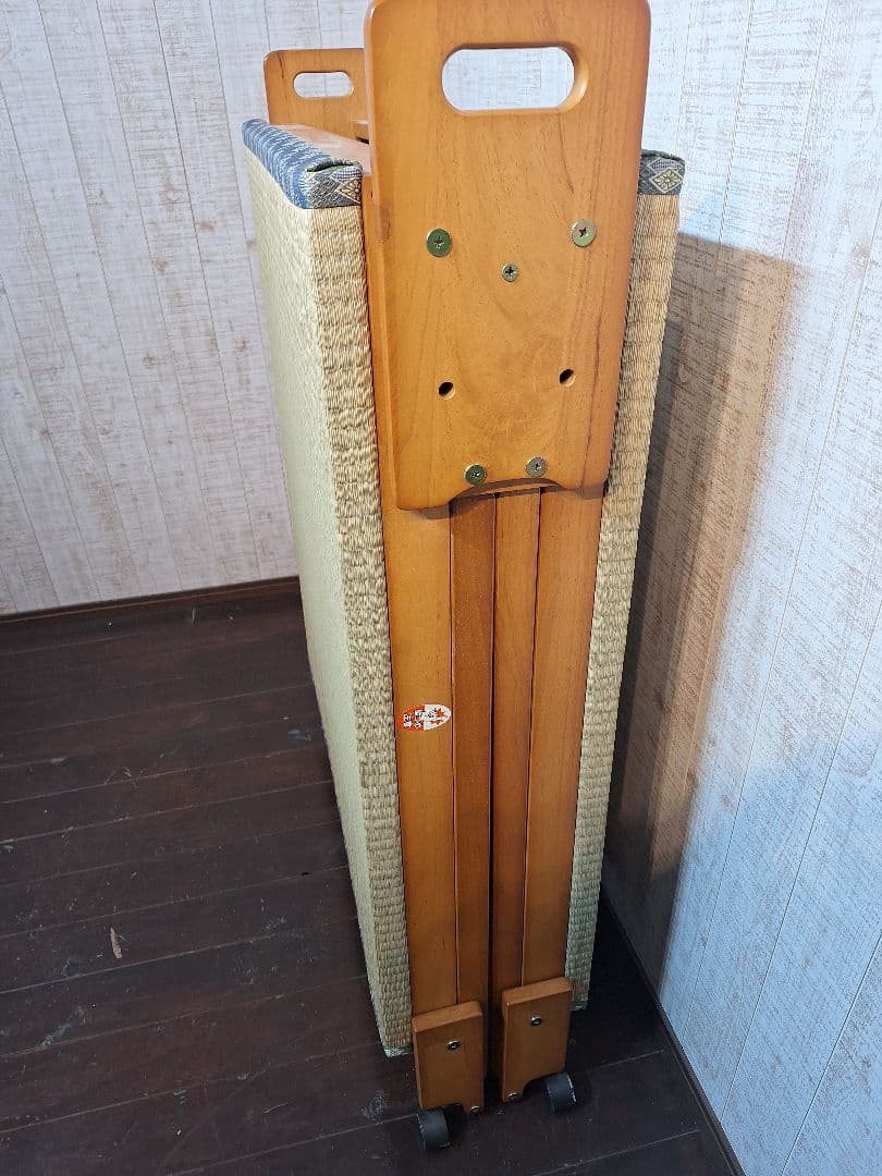 直接引取り限定 兵庫県加東市　中居木工　折りたたみベッド　畳