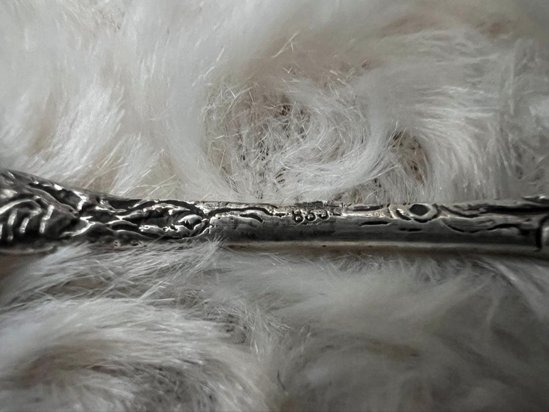 ドイツ　ヒルデスハイムローズ　スプーン〈１本〉純銀製835