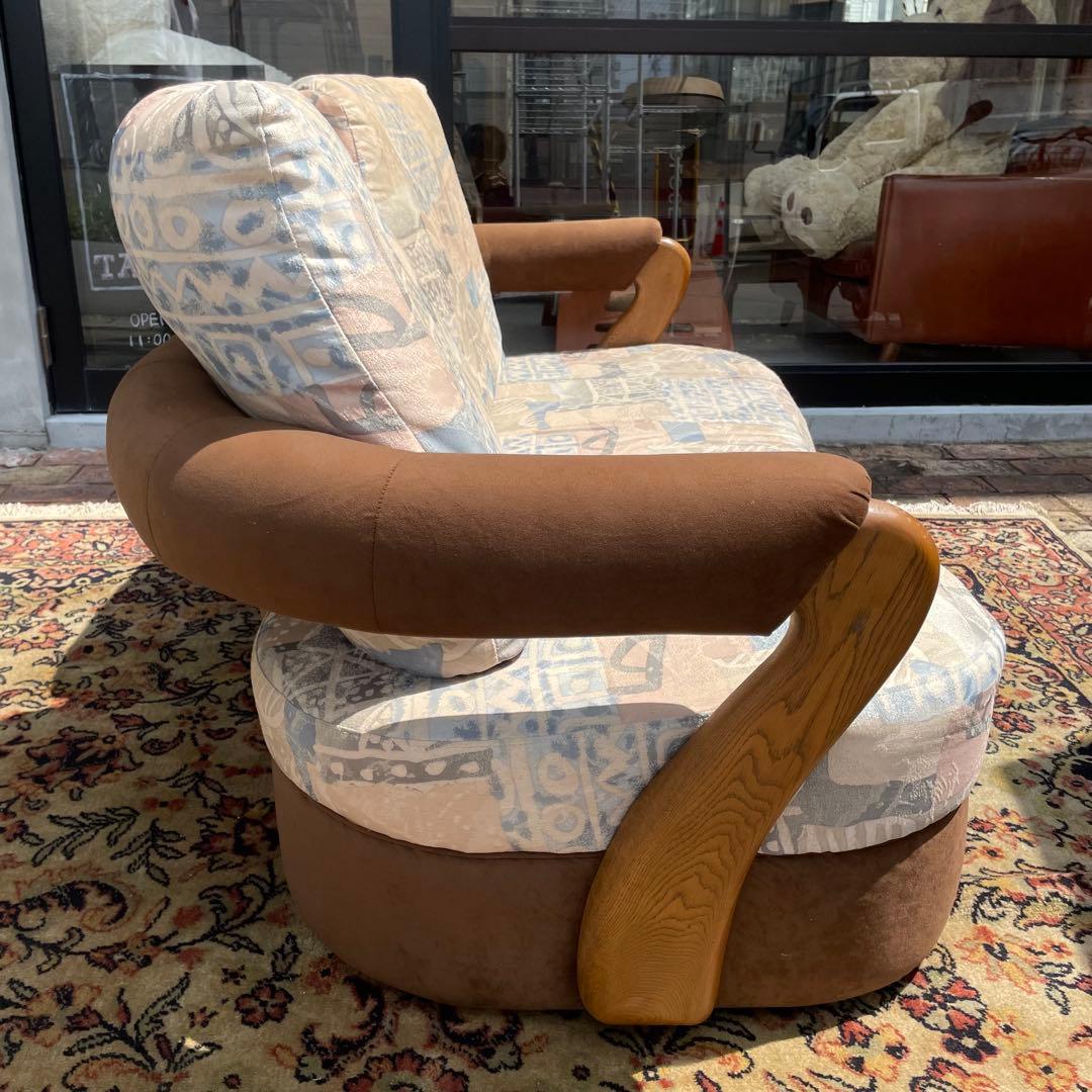 ラブソファ　ソファ2人用　総柄　おそらくチターノ