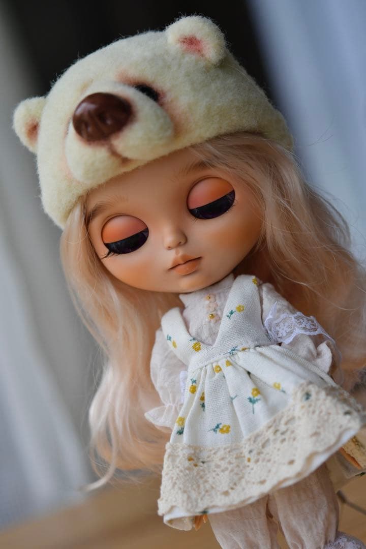 アイシードールカスタム　アイシードール　人形　ネオンブライス　カスタム