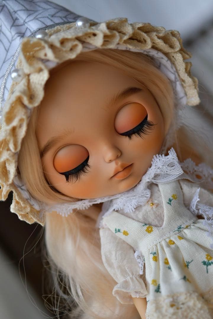 アイシードールカスタム　アイシードール　人形　ネオンブライス　カスタム