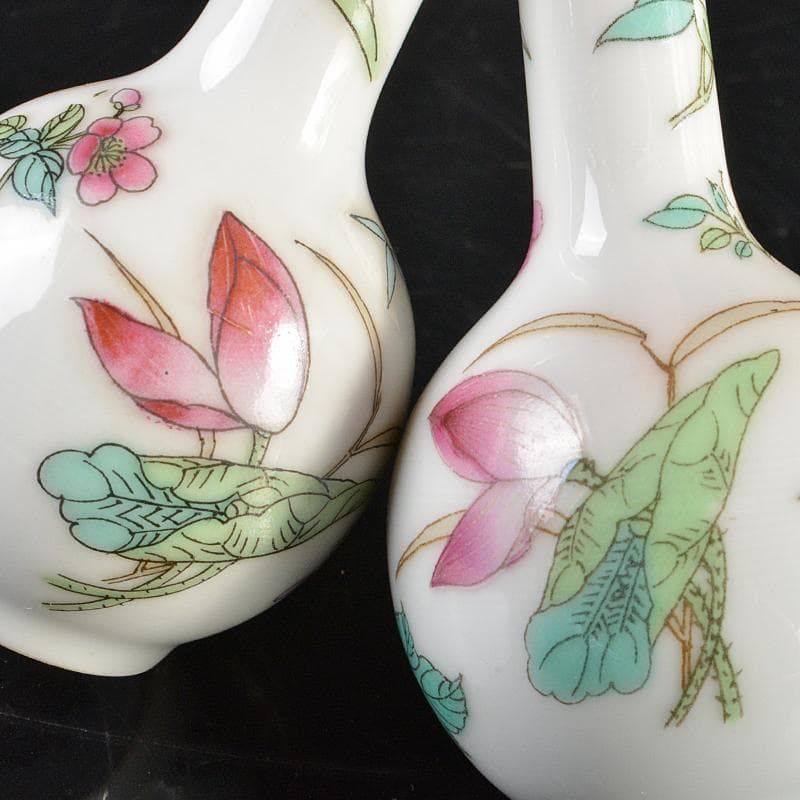中国　中国景徳鎮款　粉彩　花文　小瓶　2点まとめて　V　R6648