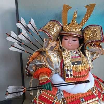 五月人形大将飾り　公達  加越作
ガラスケース入り