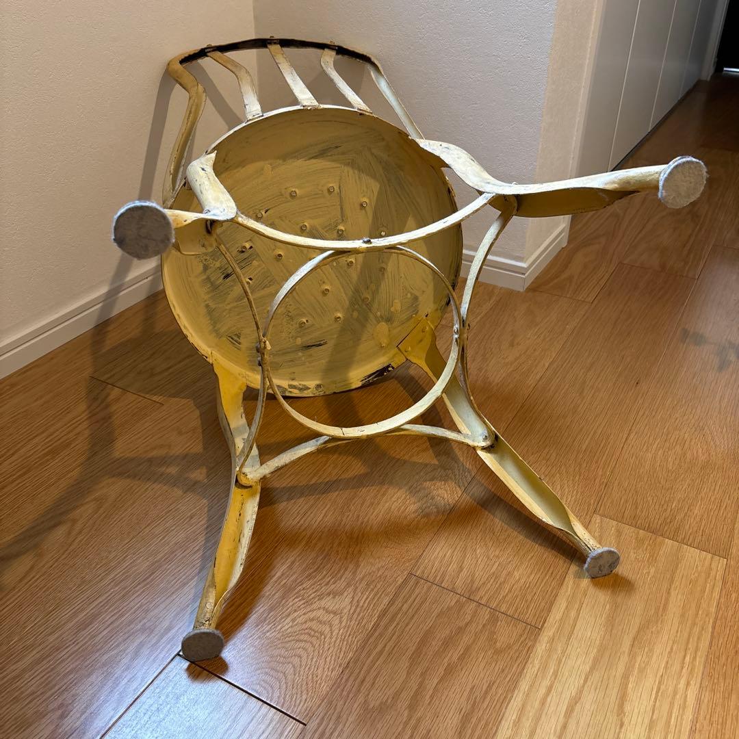 UHL STEEL社　TOLEDO カフェチェア