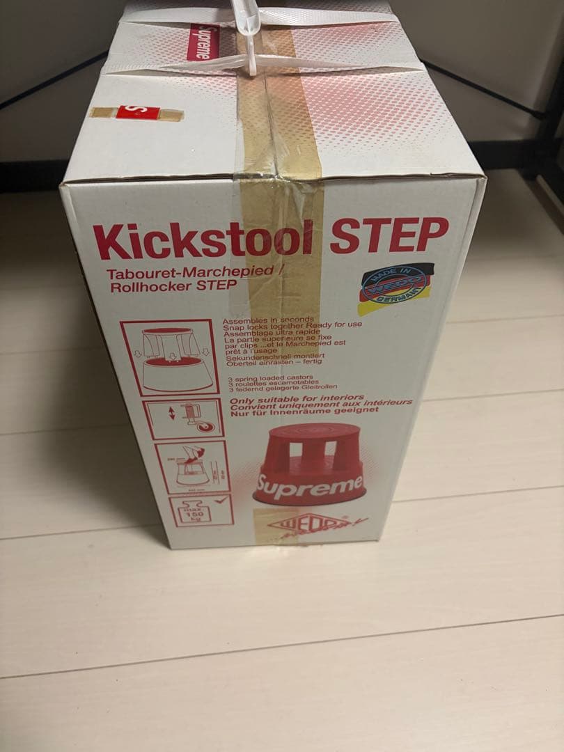 新品 Supreme / Wedo Step Stool Red
