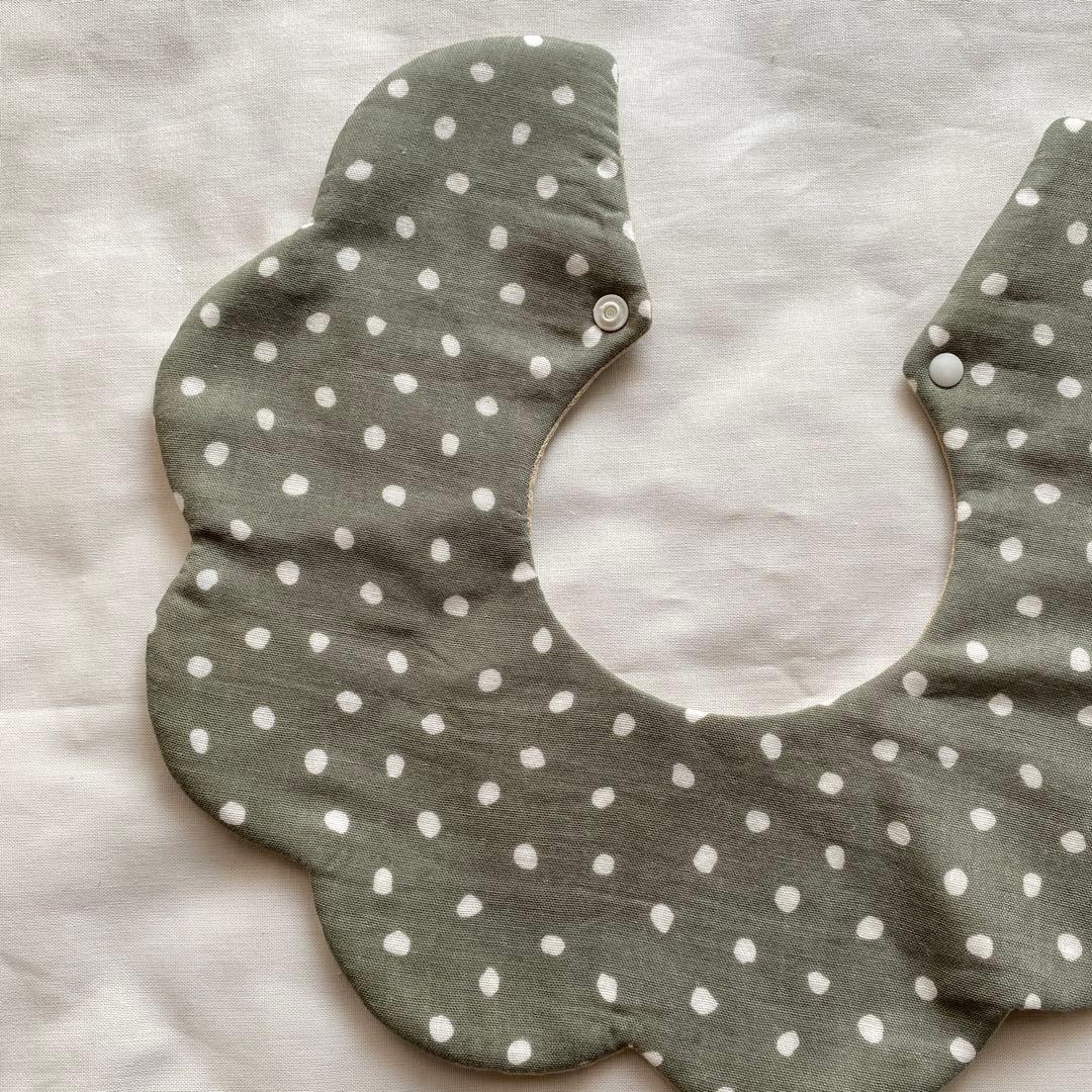 No.702.ハンドメイドスタイ リバーシブル - メルカリ