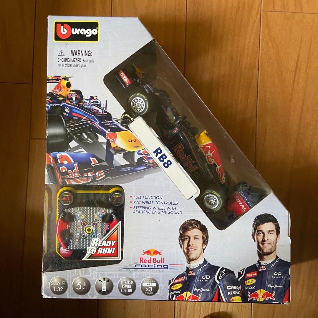 Burago RB8 レッドブル