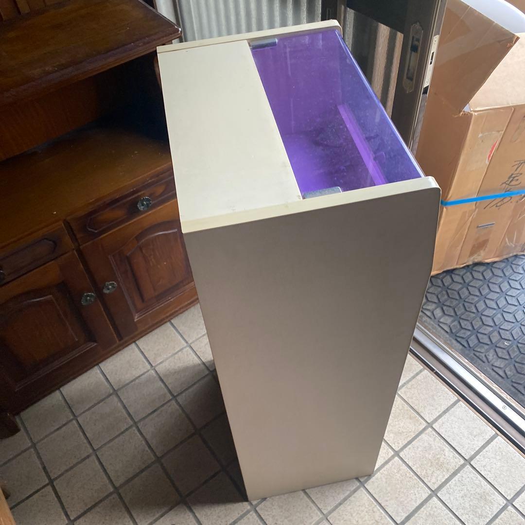 昭和レトロポップ　棚　キャビネット　ホワイト　白　パープル　オレンジ　チェック