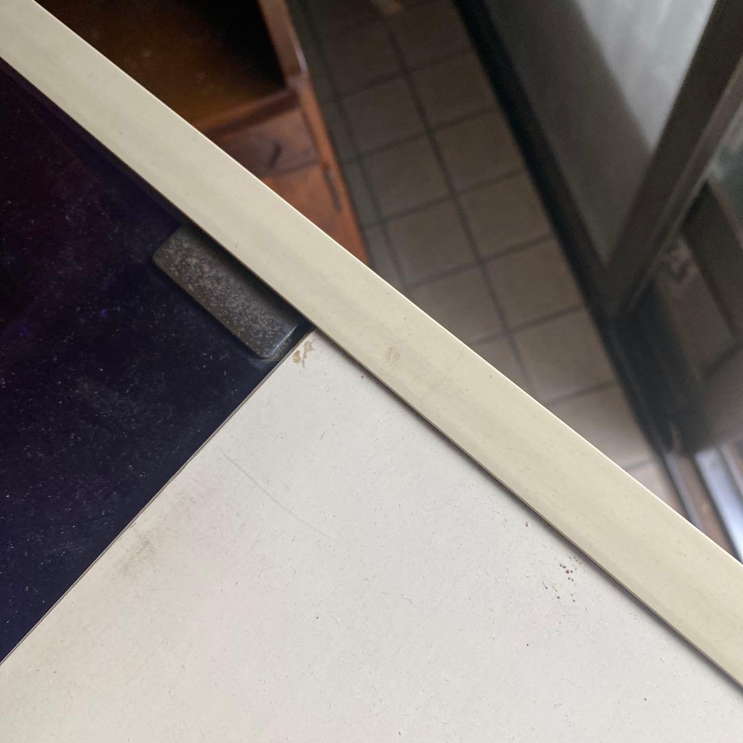 昭和レトロポップ　棚　キャビネット　ホワイト　白　パープル　オレンジ　チェック