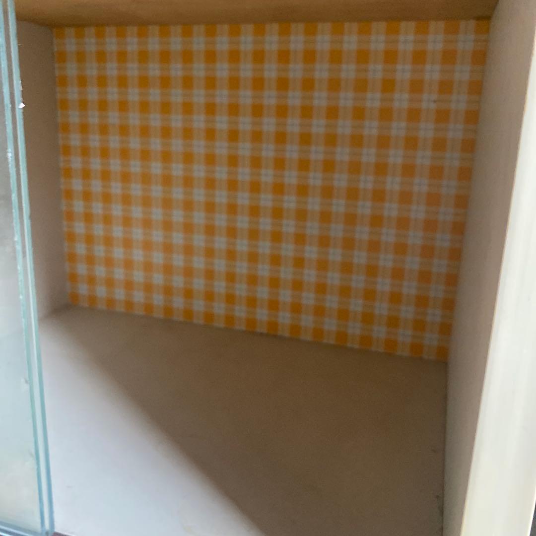 昭和レトロポップ　棚　キャビネット　ホワイト　白　パープル　オレンジ　チェック