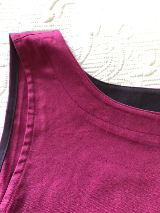 新品未使用　エプロン　ルームウェア　ホームウェア　チュニック　ワンピ　ジャンパー