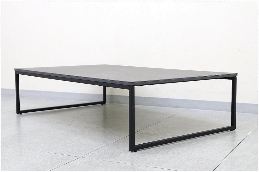 展示品 ボーコンセプト Lugo コーヒーテーブル ダークマーブル セラミック