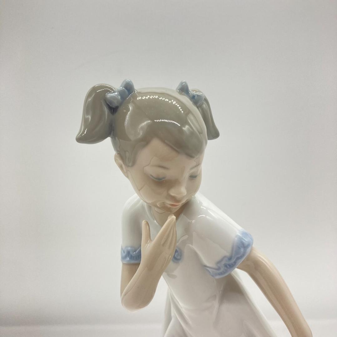 ▼LLADRO NAO　フィギュリン　ひっぱらないで　1434　箱つき