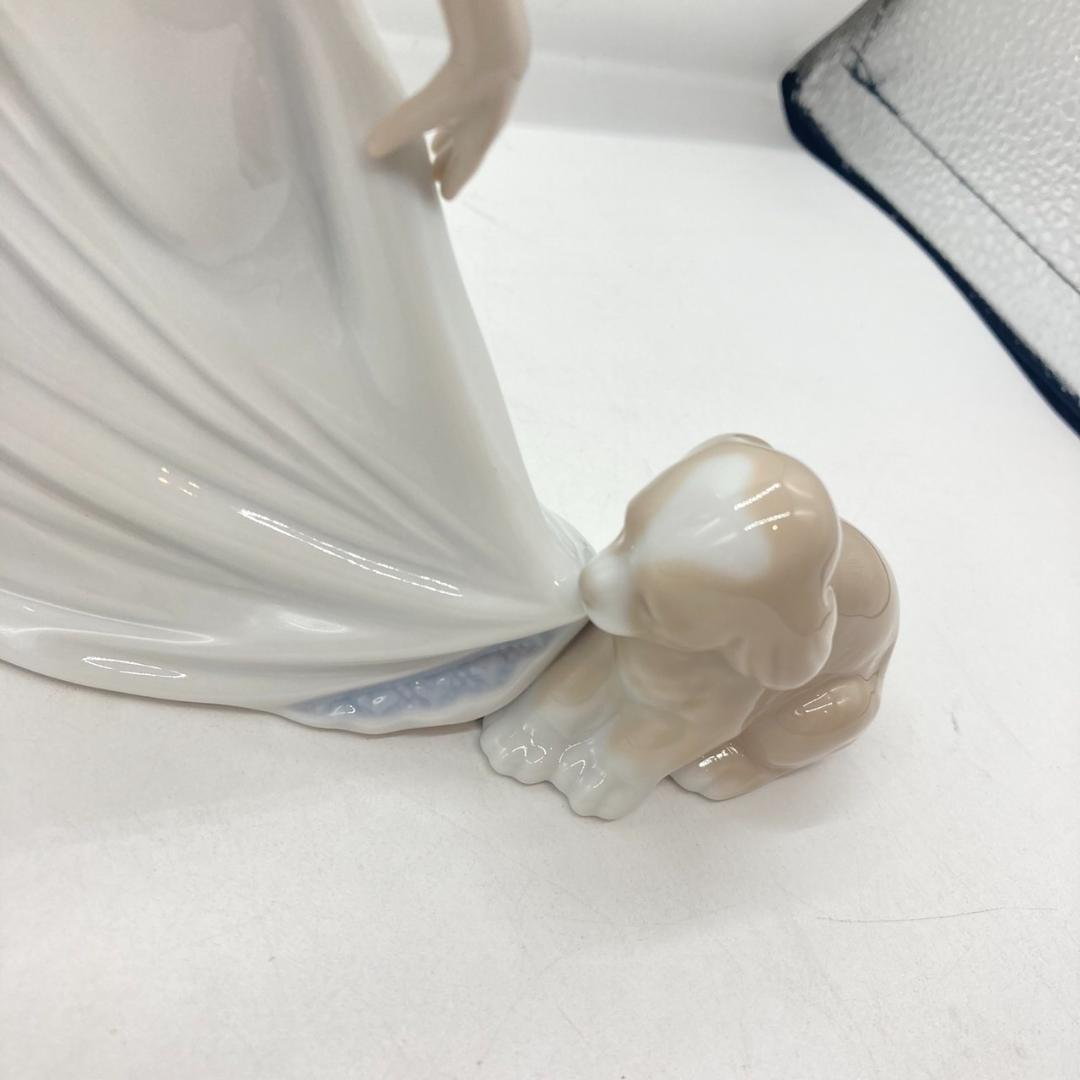 ▼LLADRO NAO　フィギュリン　ひっぱらないで　1434　箱つき
