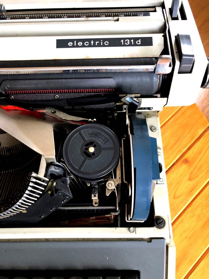 TRIUMPH タイプライター　レトロ　クラッシック　イギリス　英国