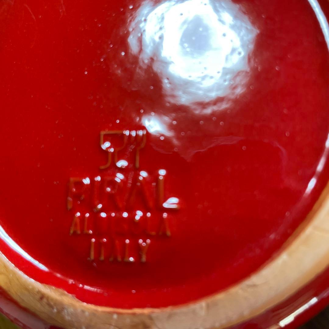 イタリア製「PIRAL（ピラル）」のフォンデュ鍋 落ち着いた赤色がとても可愛い