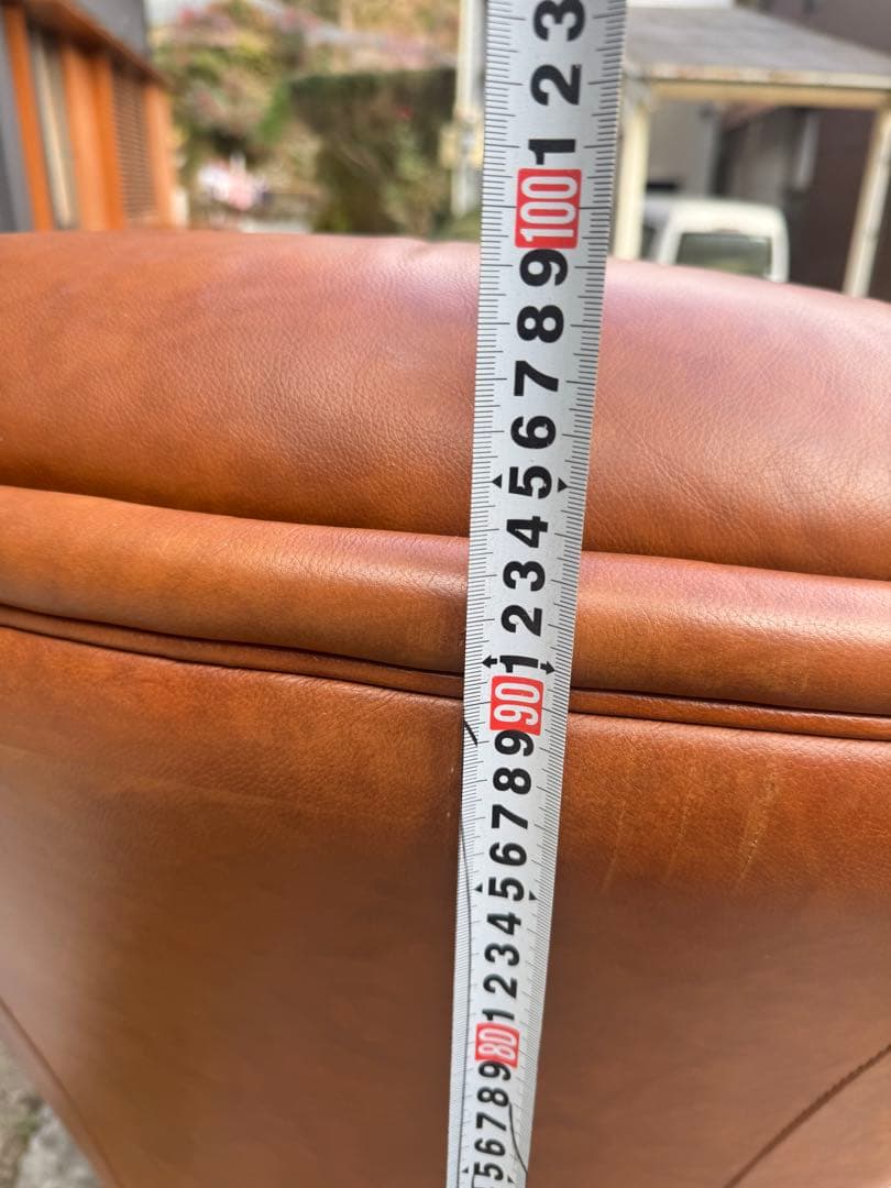 ブラウンレザー高背もたれ1人掛けソファ