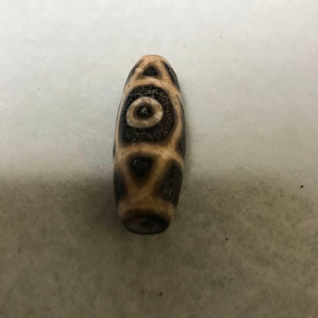 超激レア珍品‼︎ 古代老礦石 特別出品 特殊金剛ニ眼特殊天珠 マニア