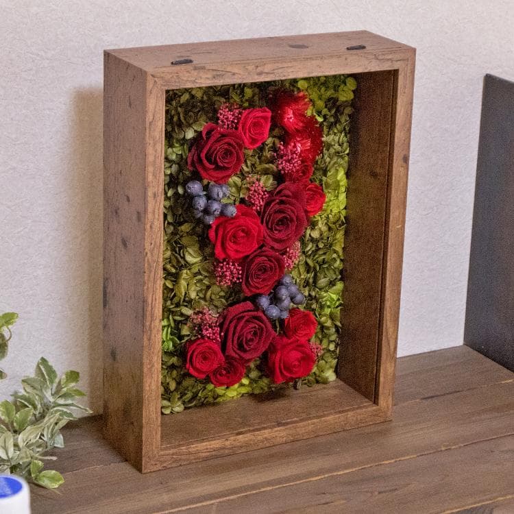 絵画のように見せる花 プリザーブドフラワー フレーム 額縁に入ったお花 RED