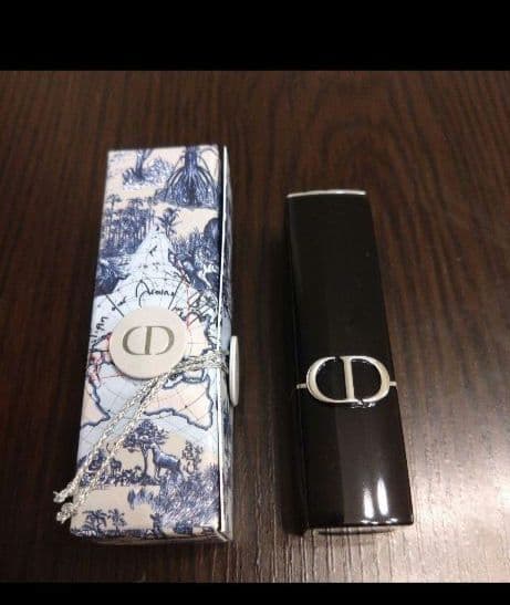 DIOR ネイルカラー レッド ギフトボックス付き２０個