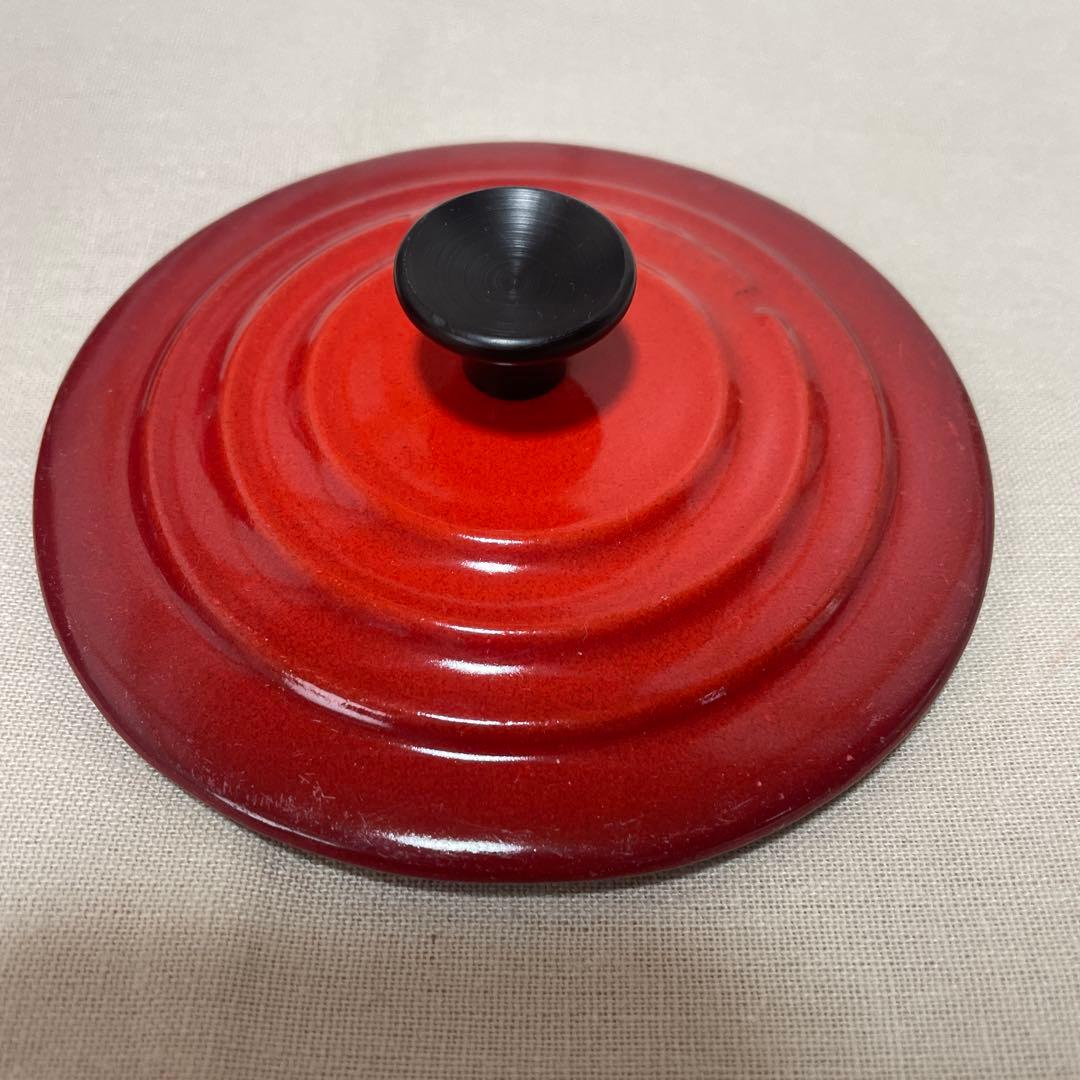 《未使用》赤 LE CREUSET レア物 ルクルーゼ　ミニ・ココット　鋳鉄