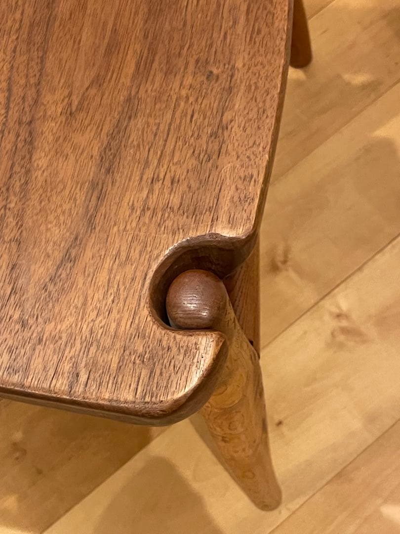 木製　モダンチェア