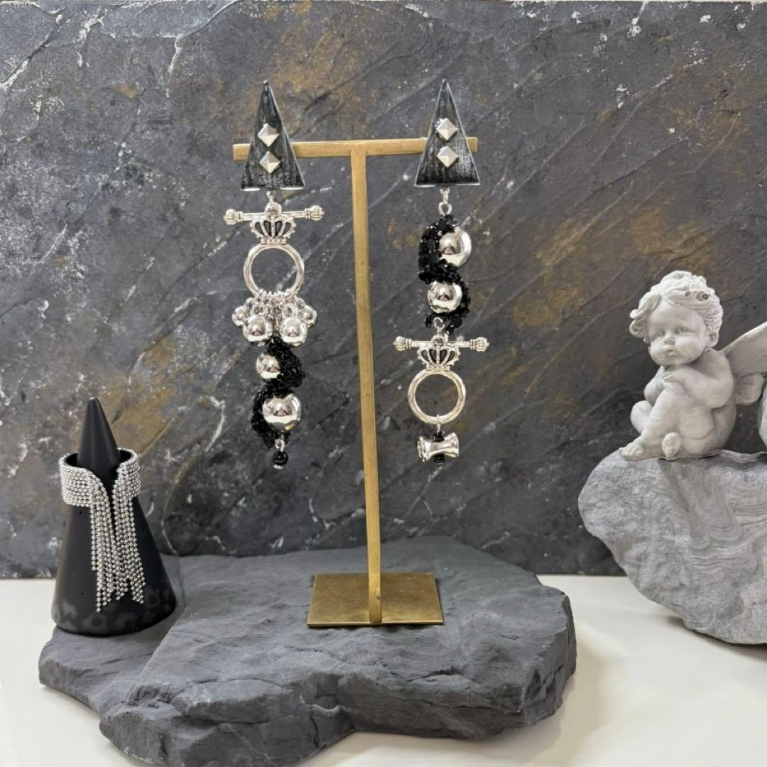 202 シルバーcolorの大人かっこ良いアクセ　ピアスorイヤリング