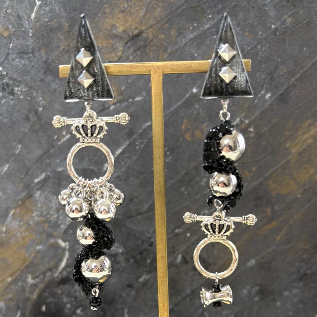 202 シルバーcolorの大人かっこ良いアクセ　ピアスorイヤリング