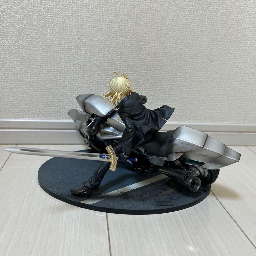 グッドスマイルカンパニー　Fate Zero セイバー　フィギュア