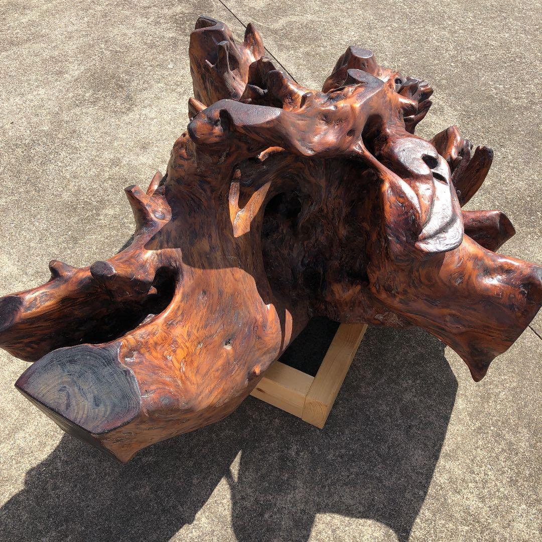 木のオブジェ　アート