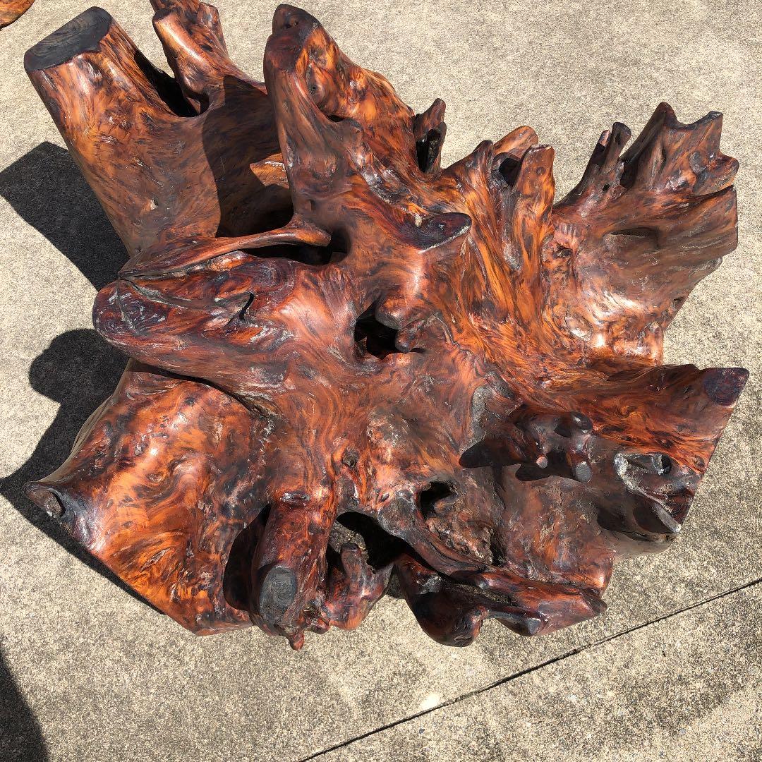 木のオブジェ　アート