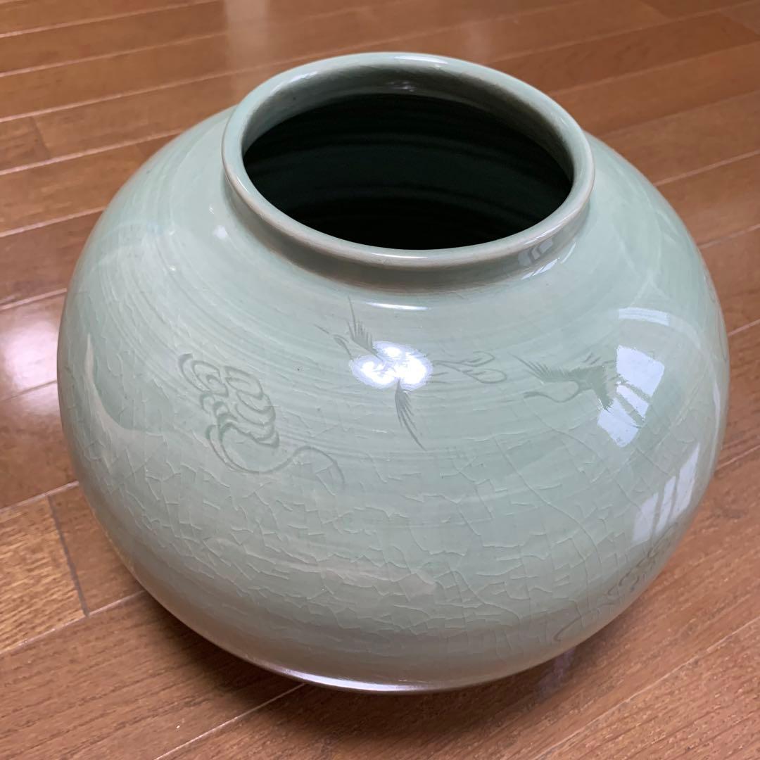 韓国青磁 壺 - メルカリ