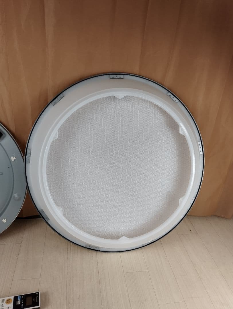 ②Panasonic　LEDシーリングライトHH-JCC0842A